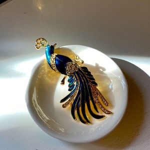 Vintage Peacock Pin
